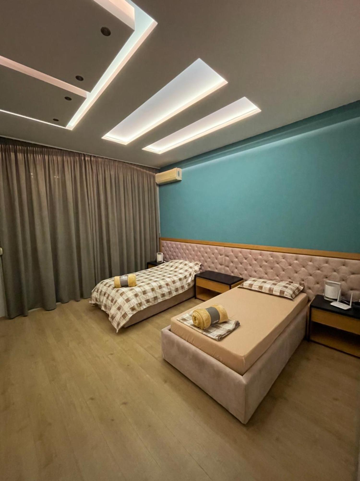 Lux Apartment Tirana